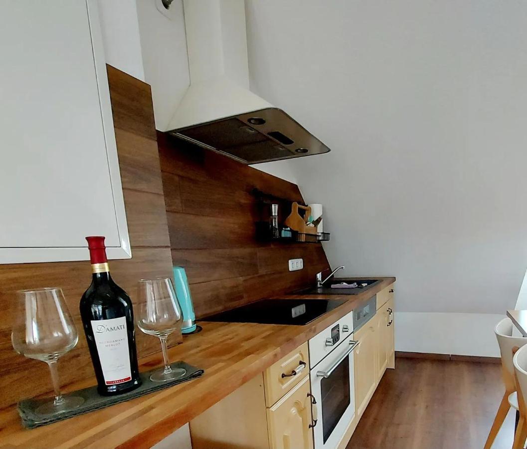 Hochwertige Ferienwohnung Direkt Am Wasser Mit Balkon Greifswald Dış mekan fotoğraf