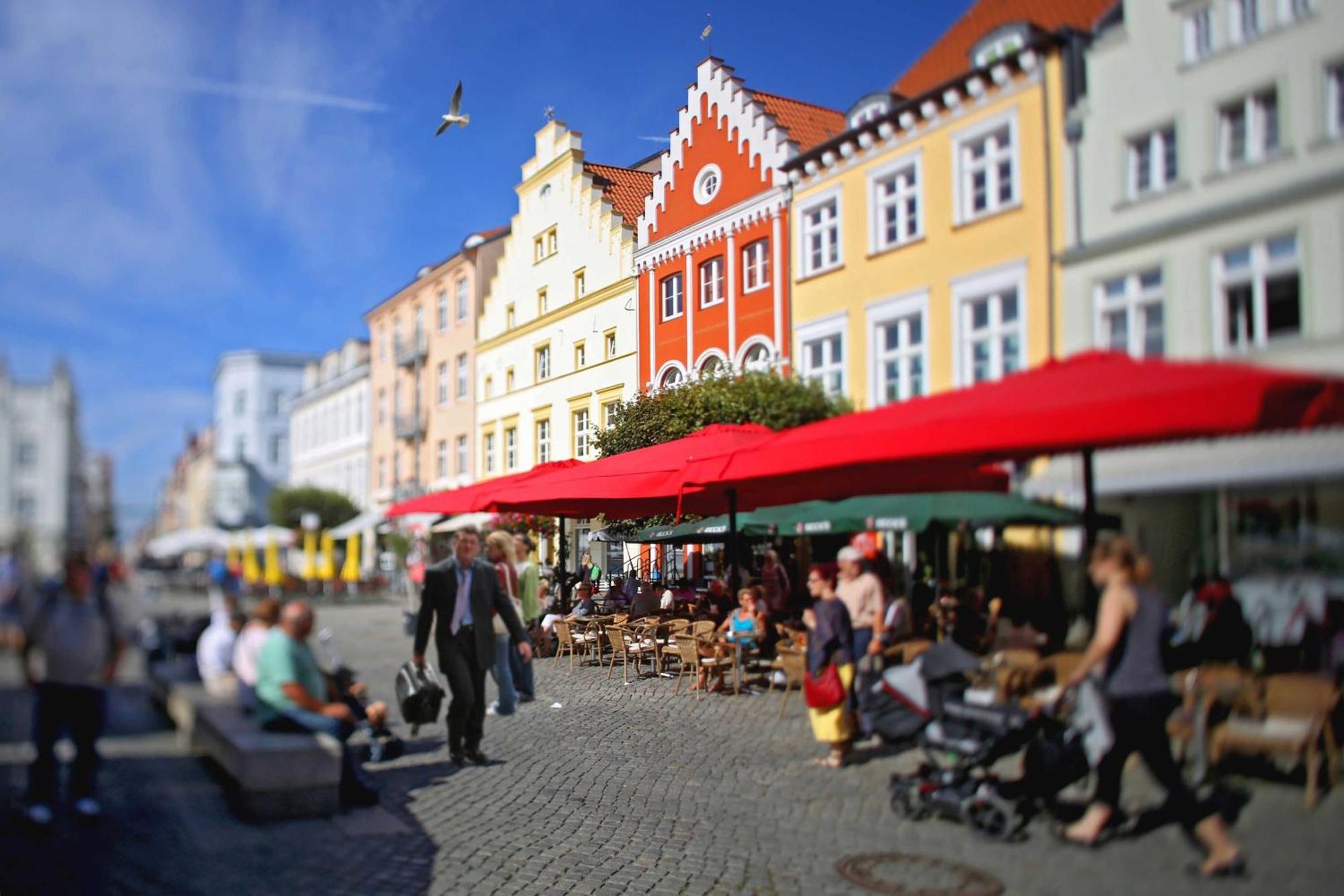 Hochwertige Ferienwohnung Direkt Am Wasser Mit Balkon Greifswald Dış mekan fotoğraf